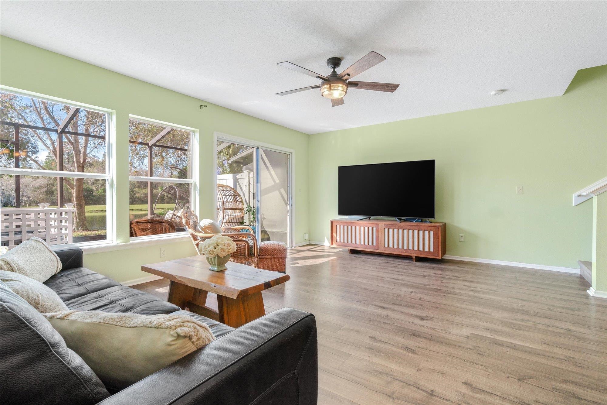 Image 18 of 47 For 519 Cabernet Place