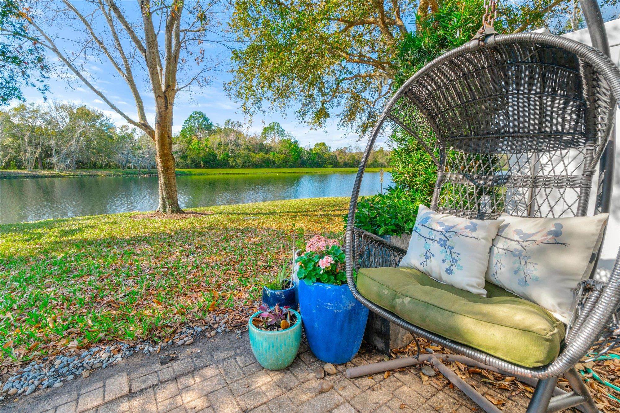 Image 24 of 47 For 519 Cabernet Place