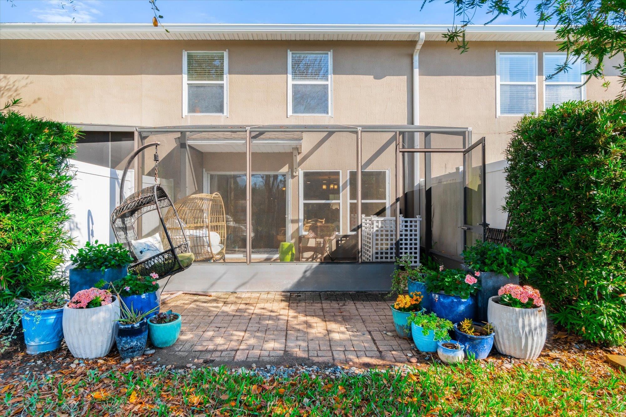 Image 39 of 47 For 519 Cabernet Place