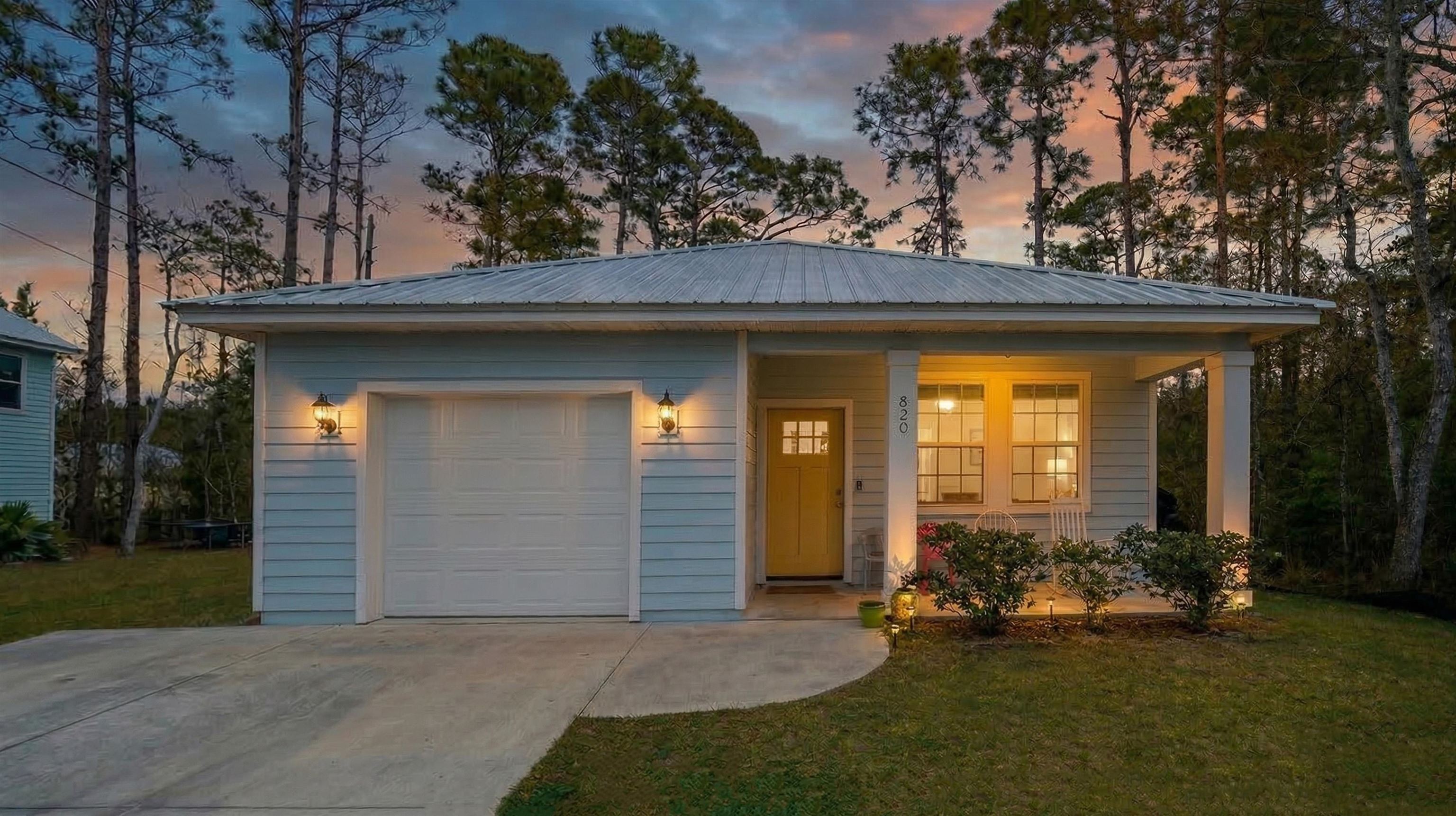 Details for 820 Saint Johns St N, St Augustine, FL 32084