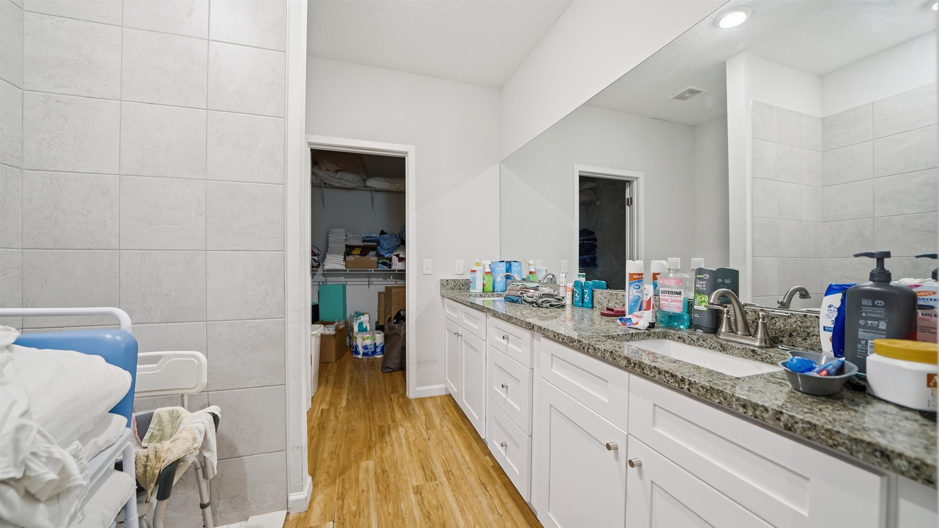 Image 15 of 20 For 820 Saint Johns St N