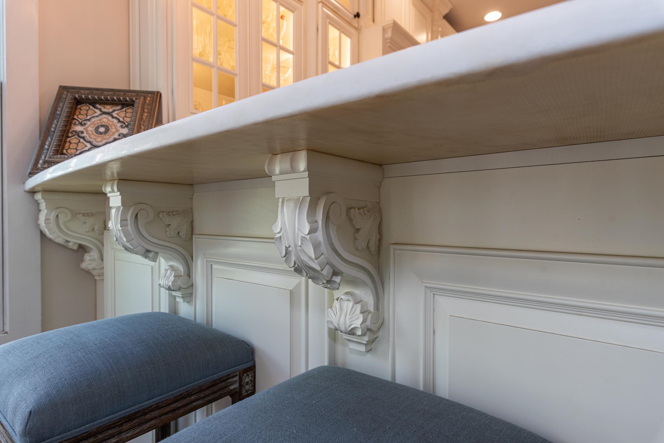 Image 18 of 65 For 288 St George St