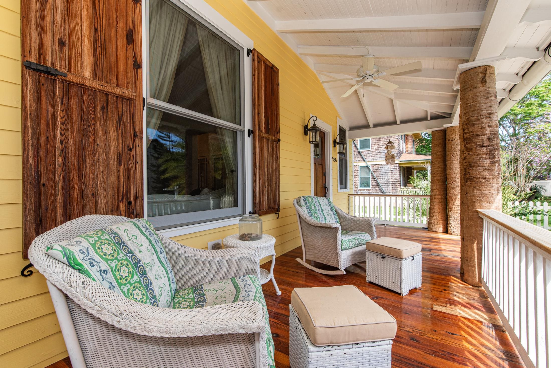 Image 48 of 65 For 288 St George St