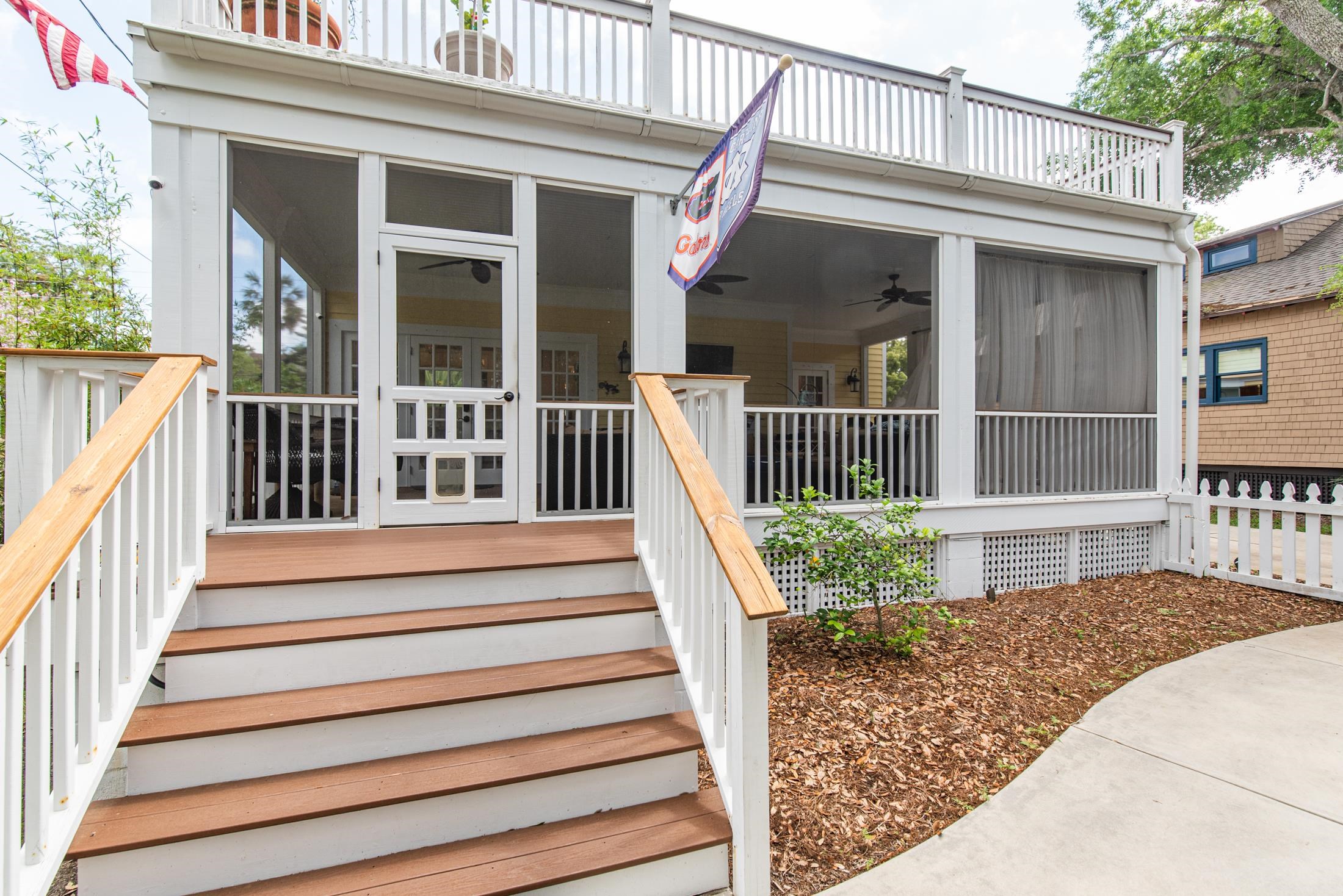 Image 52 of 65 For 288 St George St