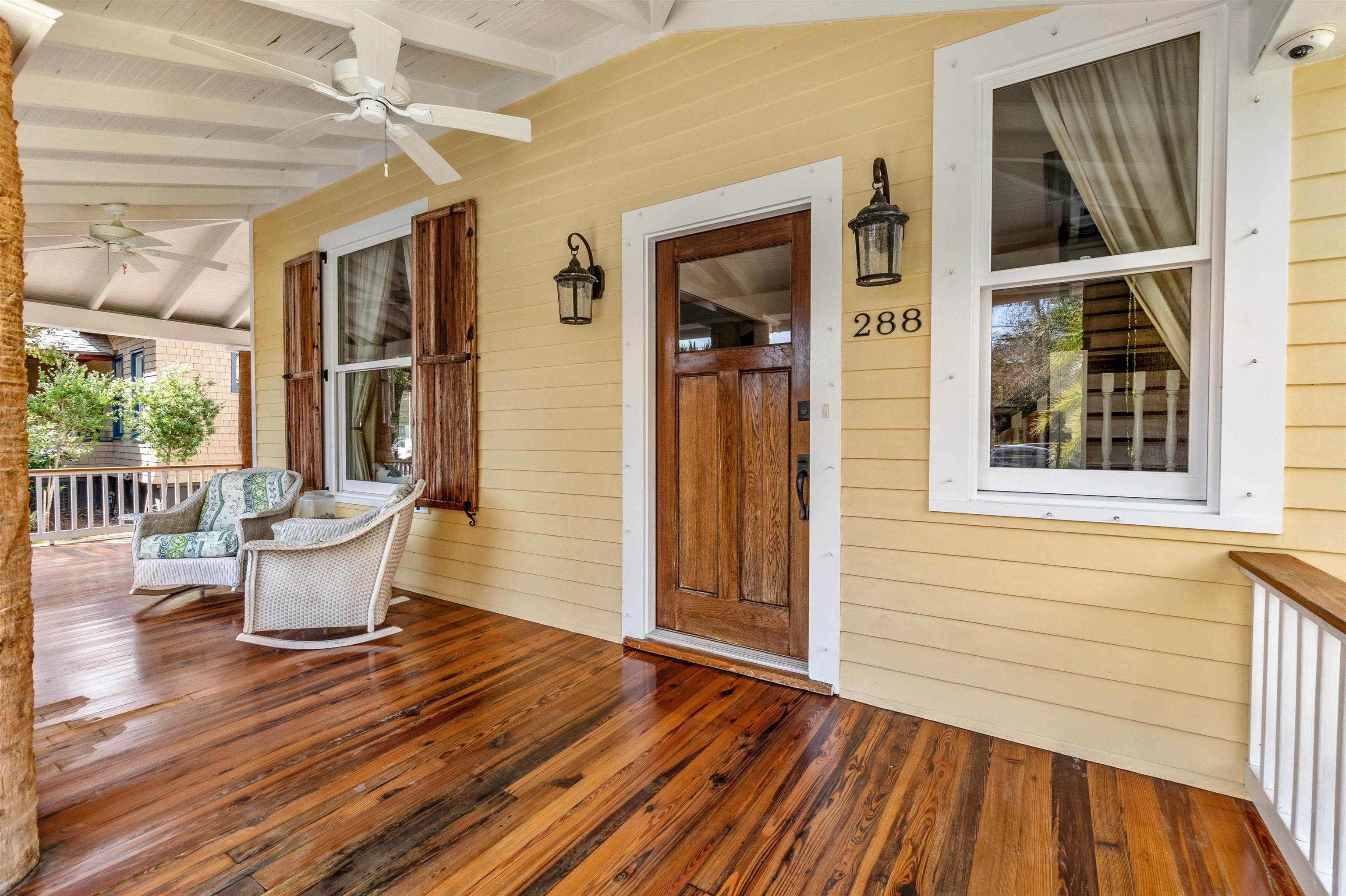 Image 6 of 65 For 288 St George St