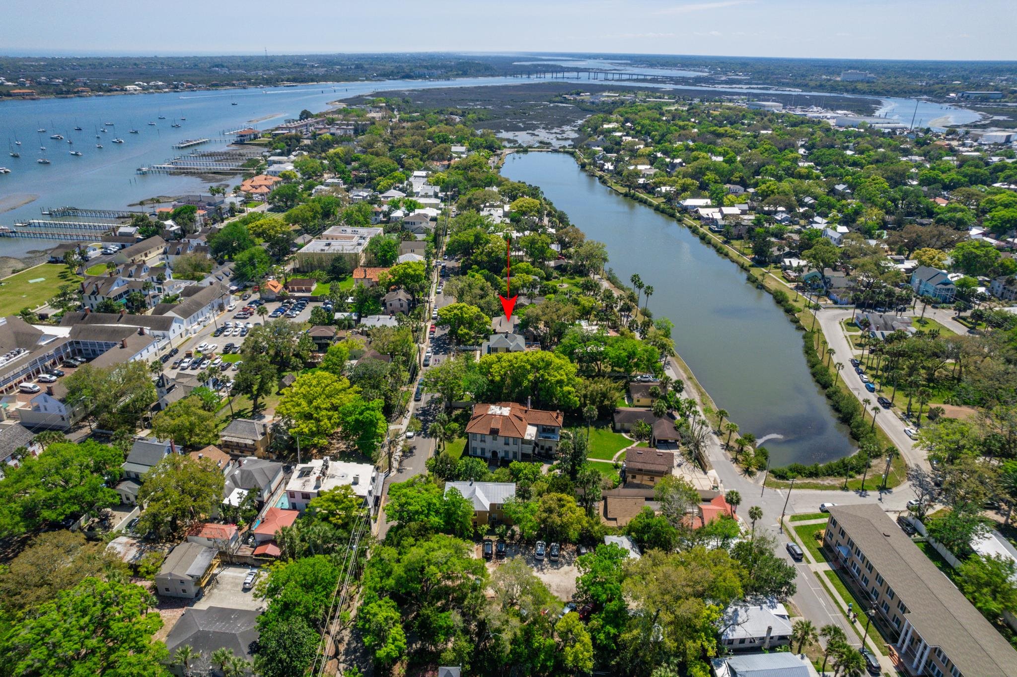 Image 63 of 65 For 288 St George St