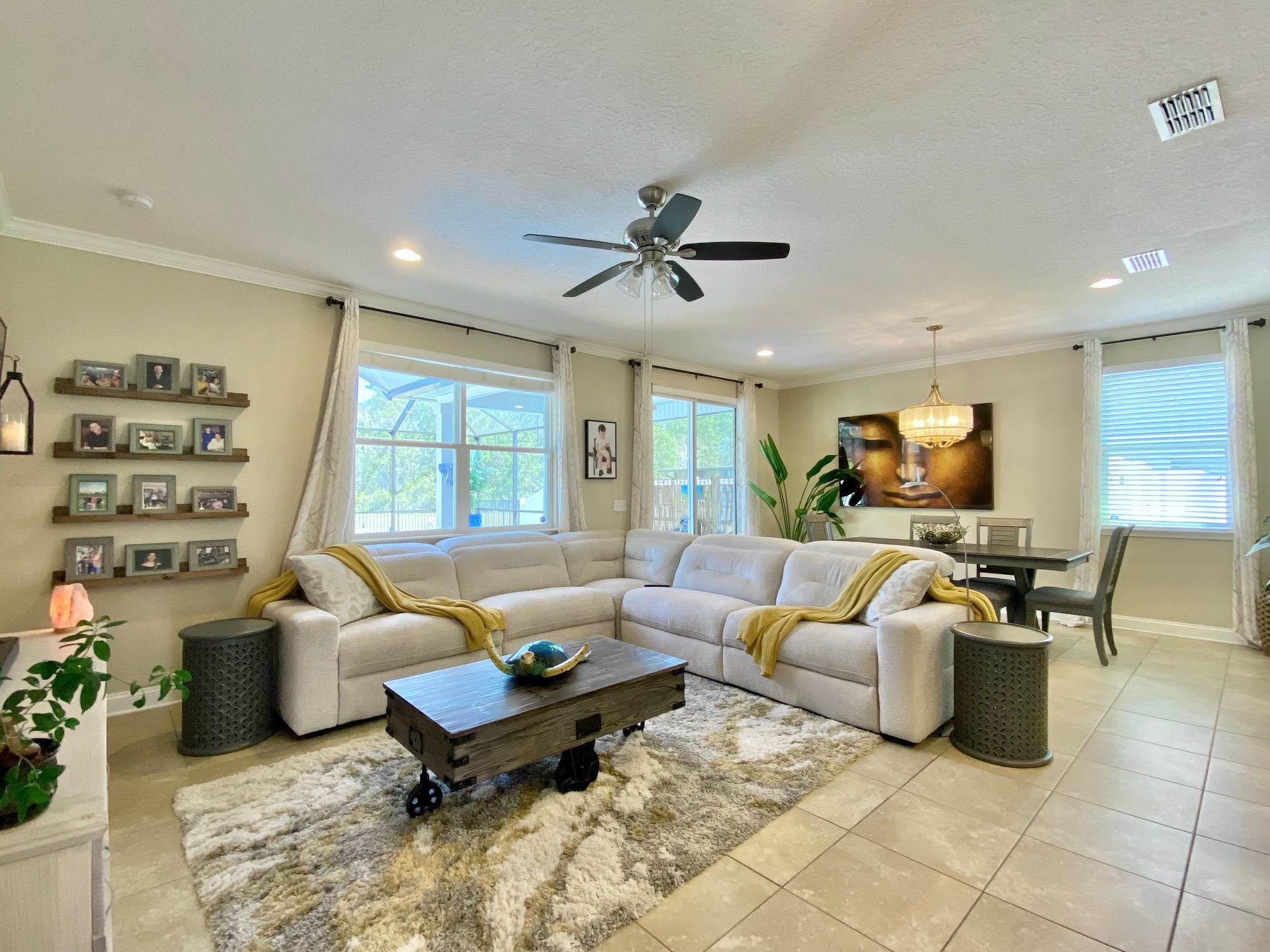 Image 14 of 66 For 115 Sierras Loop