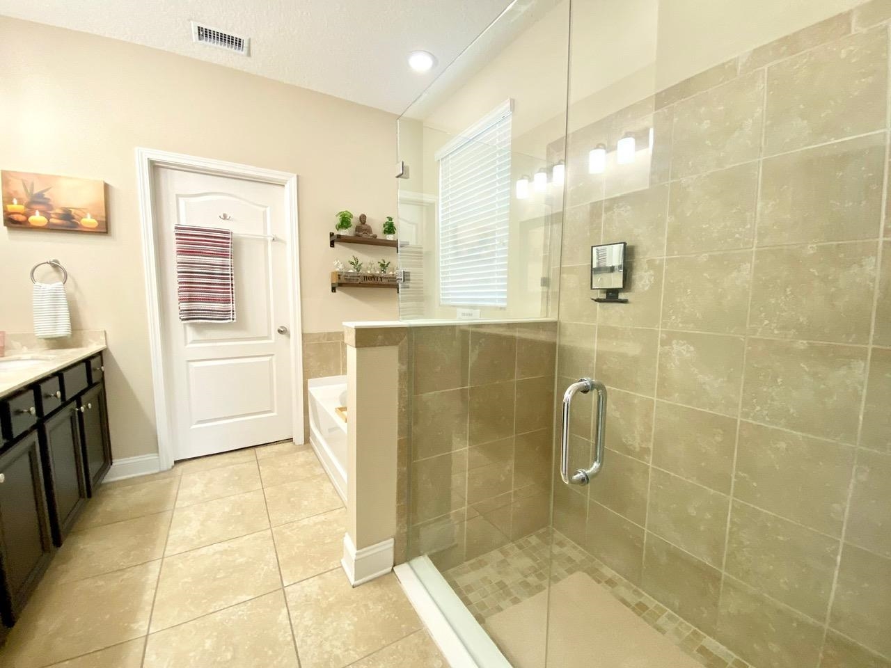 Image 30 of 66 For 115 Sierras Loop