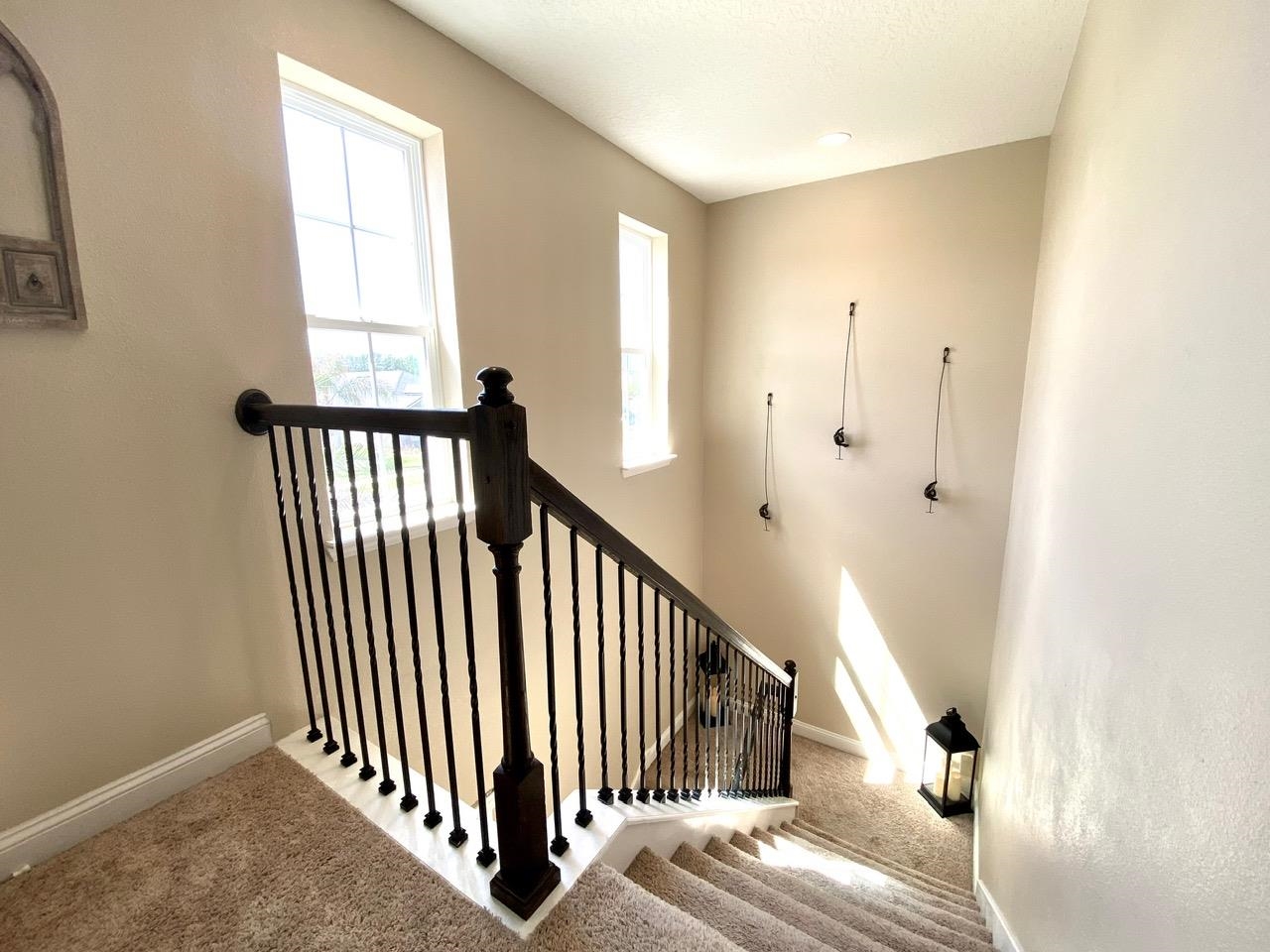 Image 33 of 66 For 115 Sierras Loop