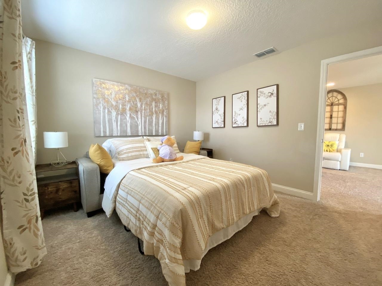 Image 37 of 66 For 115 Sierras Loop