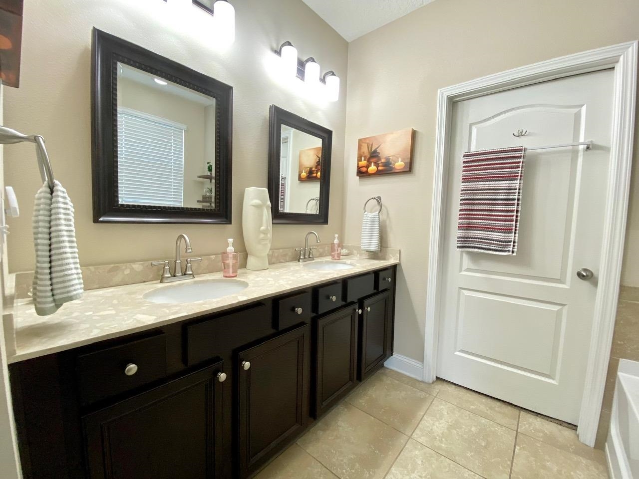 Image 40 of 66 For 115 Sierras Loop