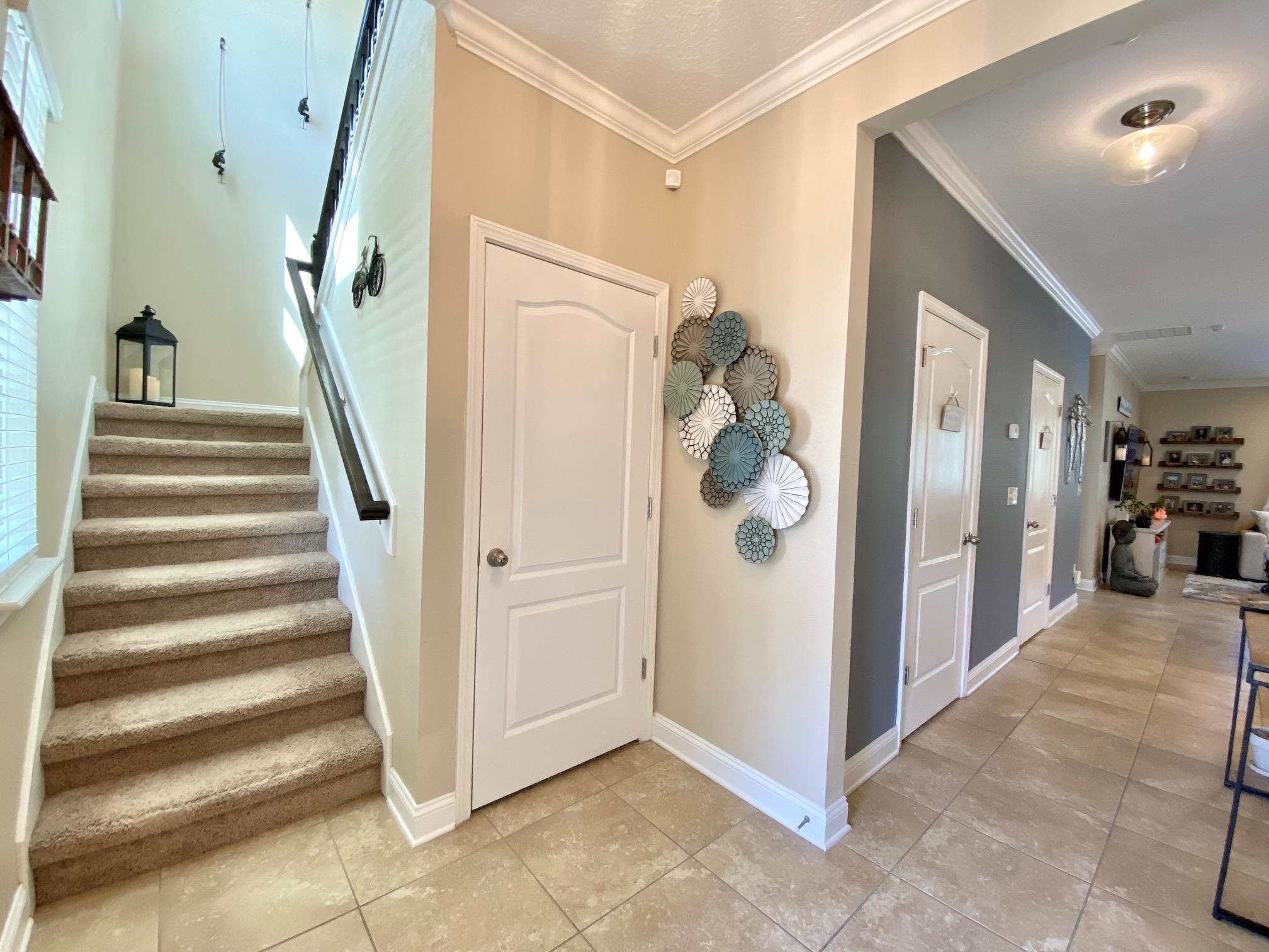 Image 9 of 66 For 115 Sierras Loop