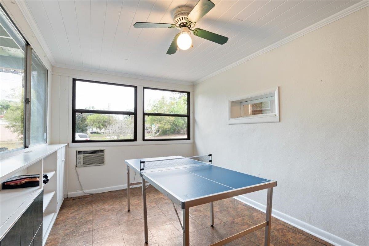 Image 17 of 37 For 1605 Furman Rd