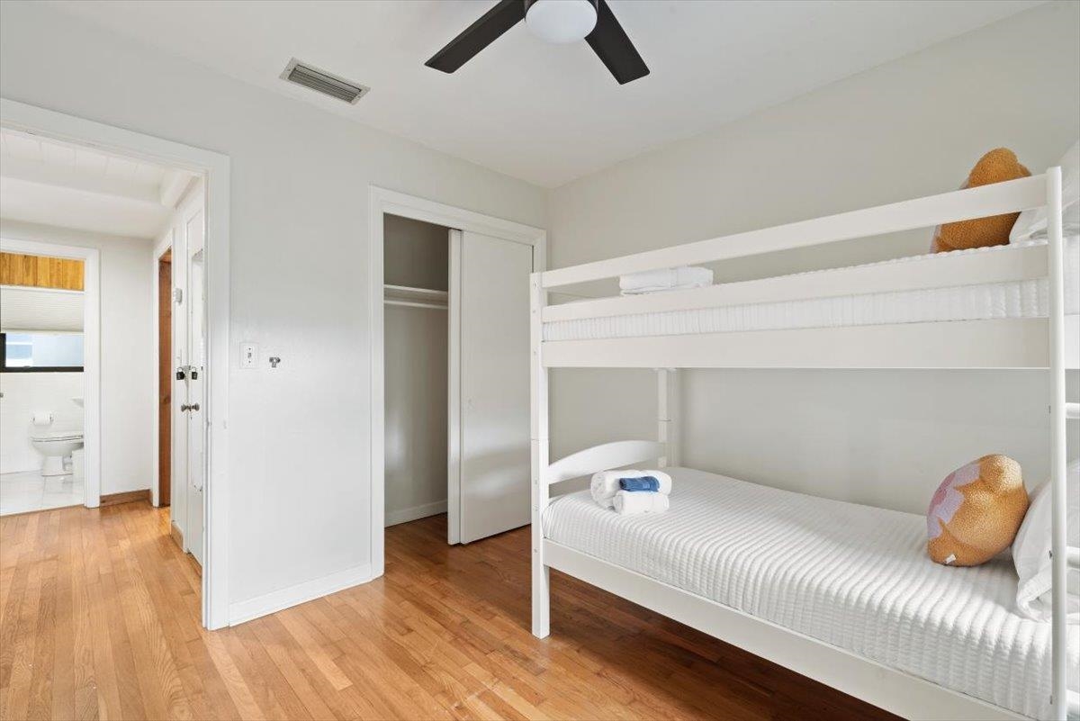 Image 21 of 37 For 1605 Furman Rd