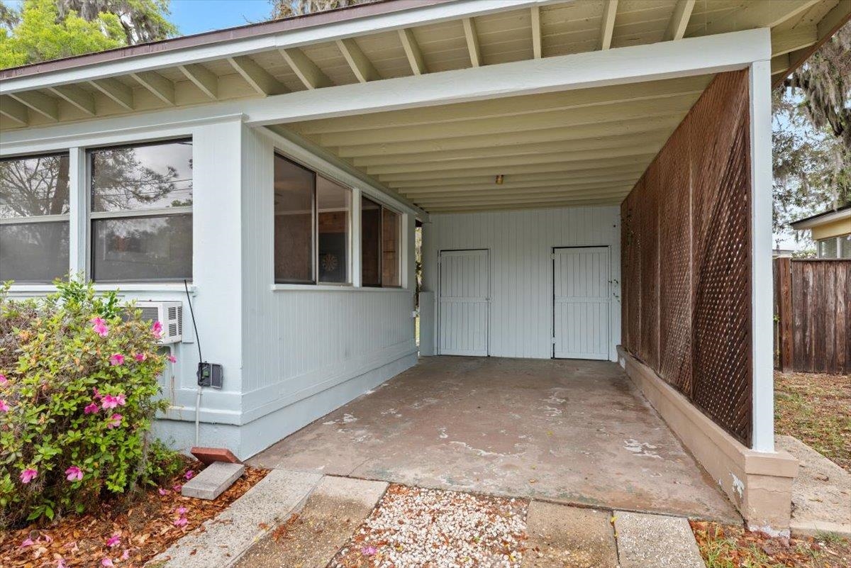 Image 28 of 37 For 1605 Furman Rd