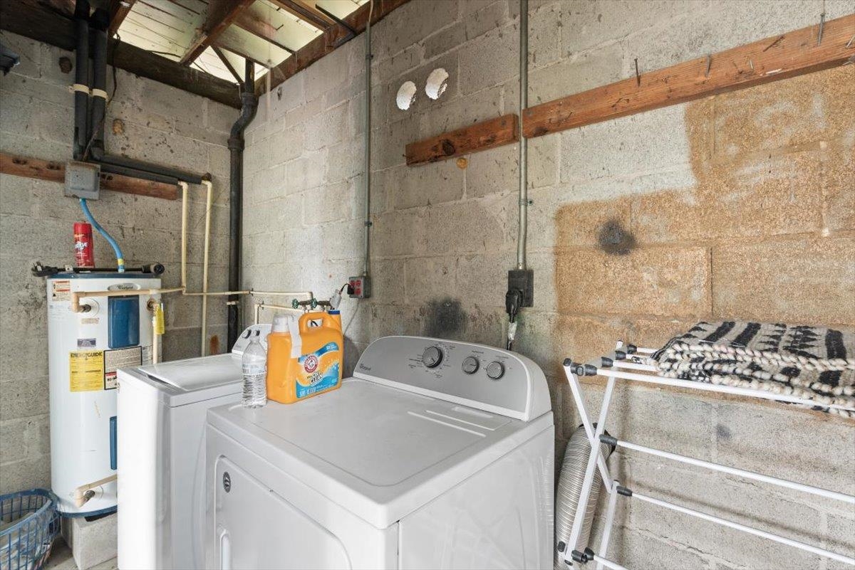 Image 30 of 37 For 1605 Furman Rd