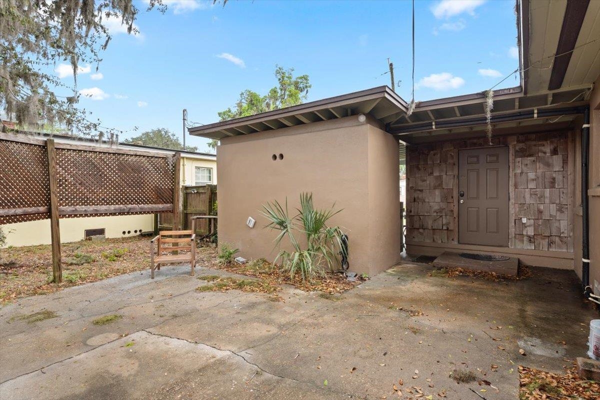 Image 32 of 37 For 1605 Furman Rd