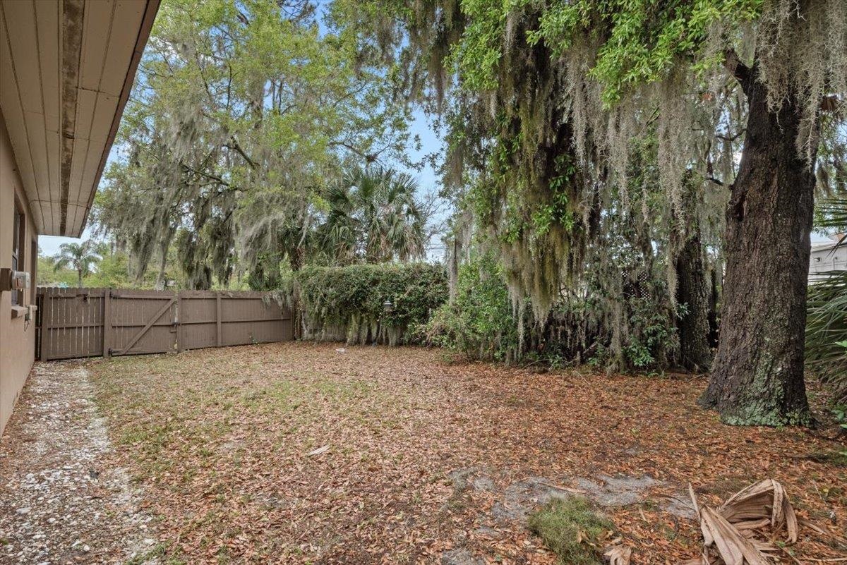 Image 36 of 37 For 1605 Furman Rd