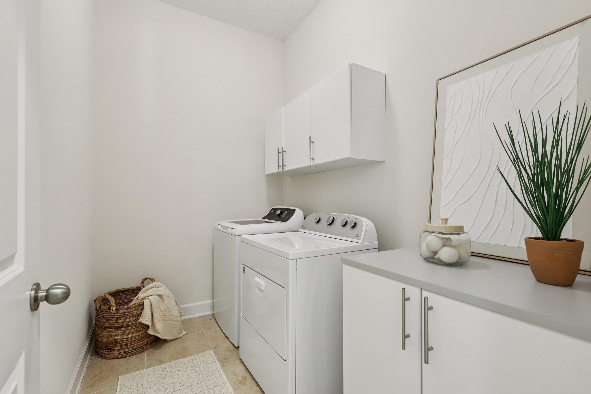 Image 23 of 61 For 510 Eagle Rock Dr