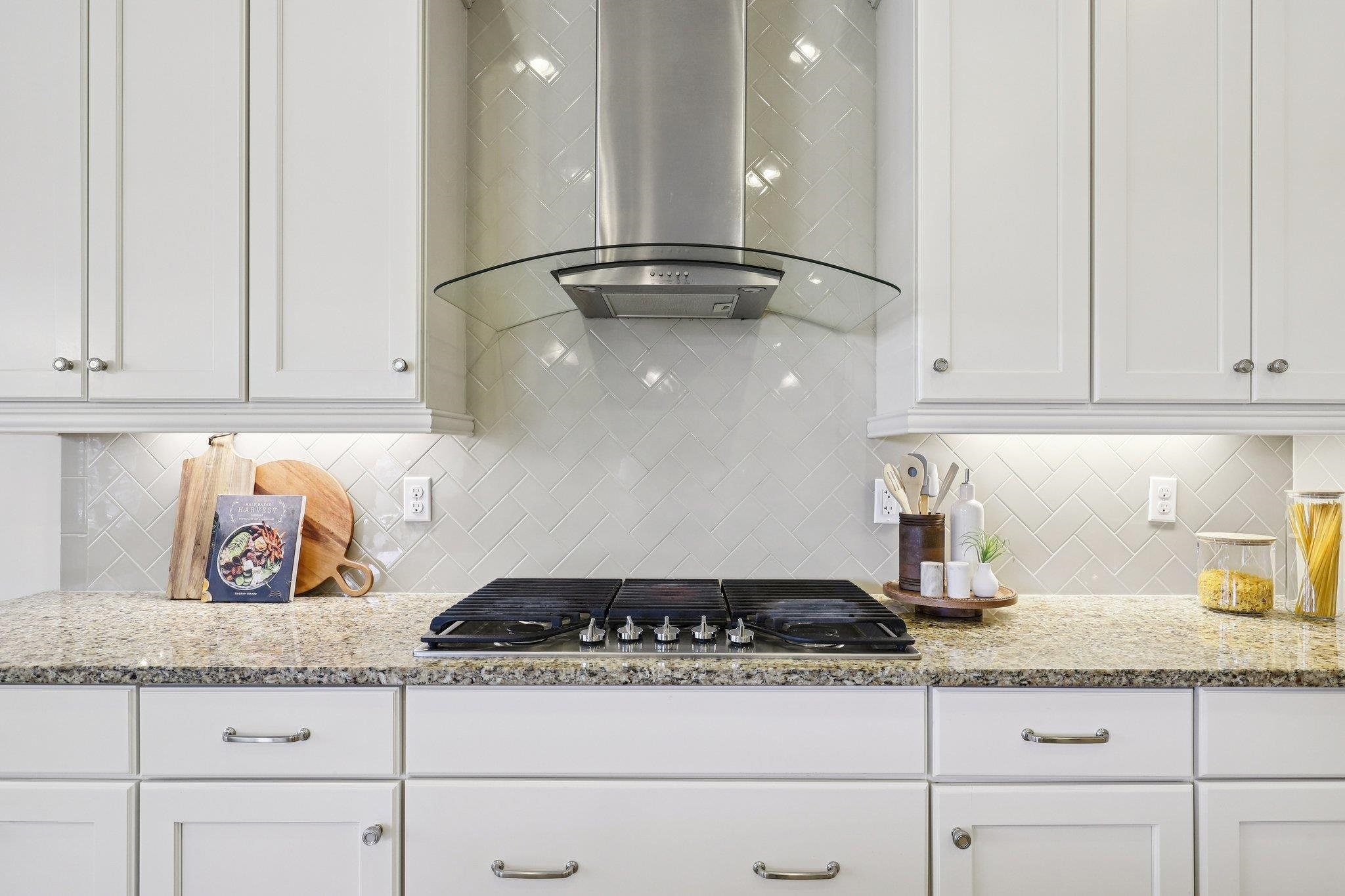 Image 9 of 61 For 510 Eagle Rock Dr