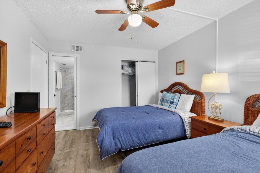 Image 11 of 69 For 4670 A1a S  1112