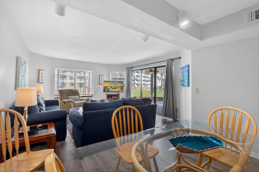 Image 31 of 69 For 4670 A1a S  1112