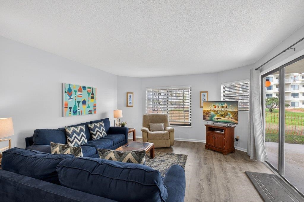 Image 33 of 69 For 4670 A1a S  1112