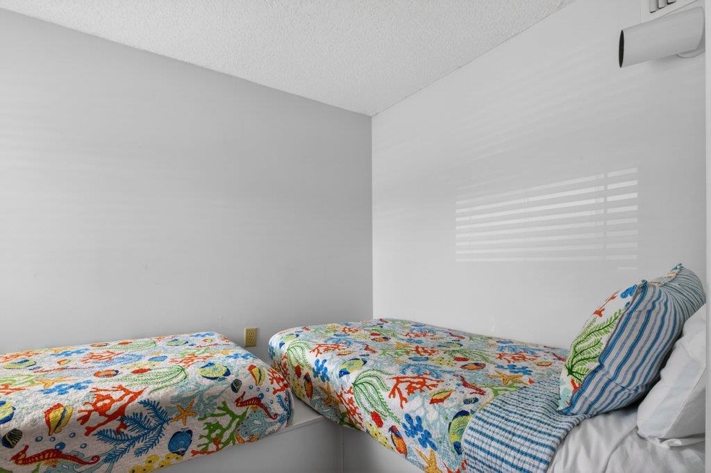 Image 8 of 69 For 4670 A1a S  1112