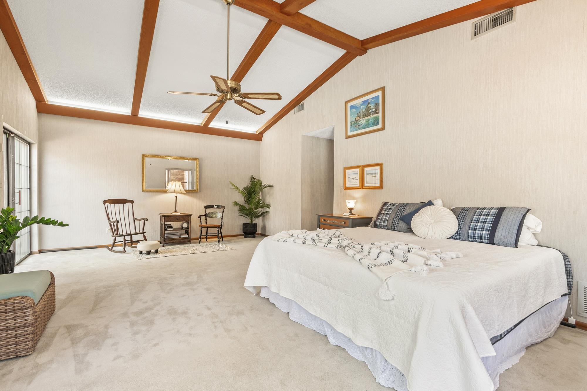 Image 23 of 48 For 3649 Lone Wolf Trl