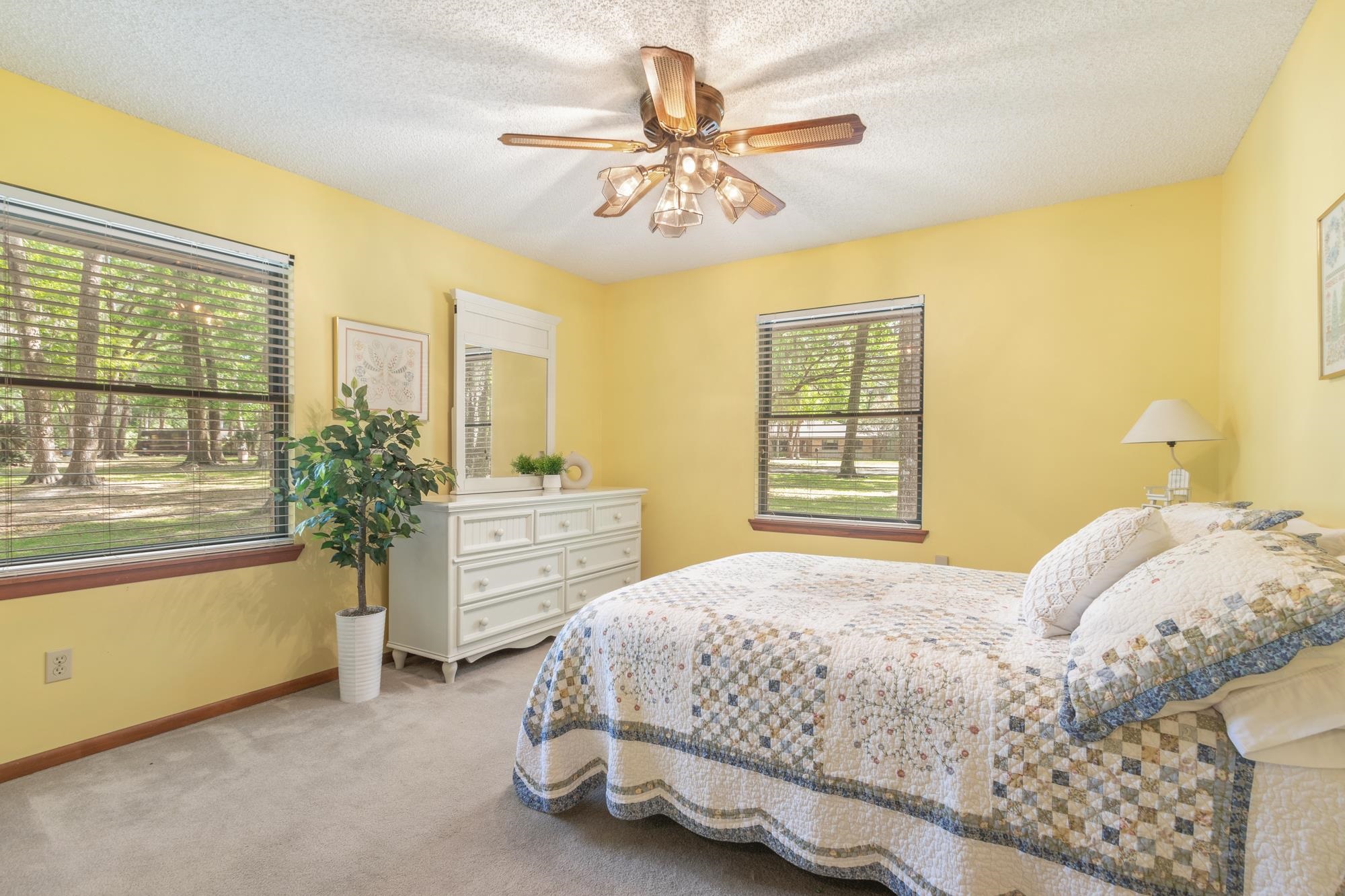 Image 39 of 48 For 3649 Lone Wolf Trl