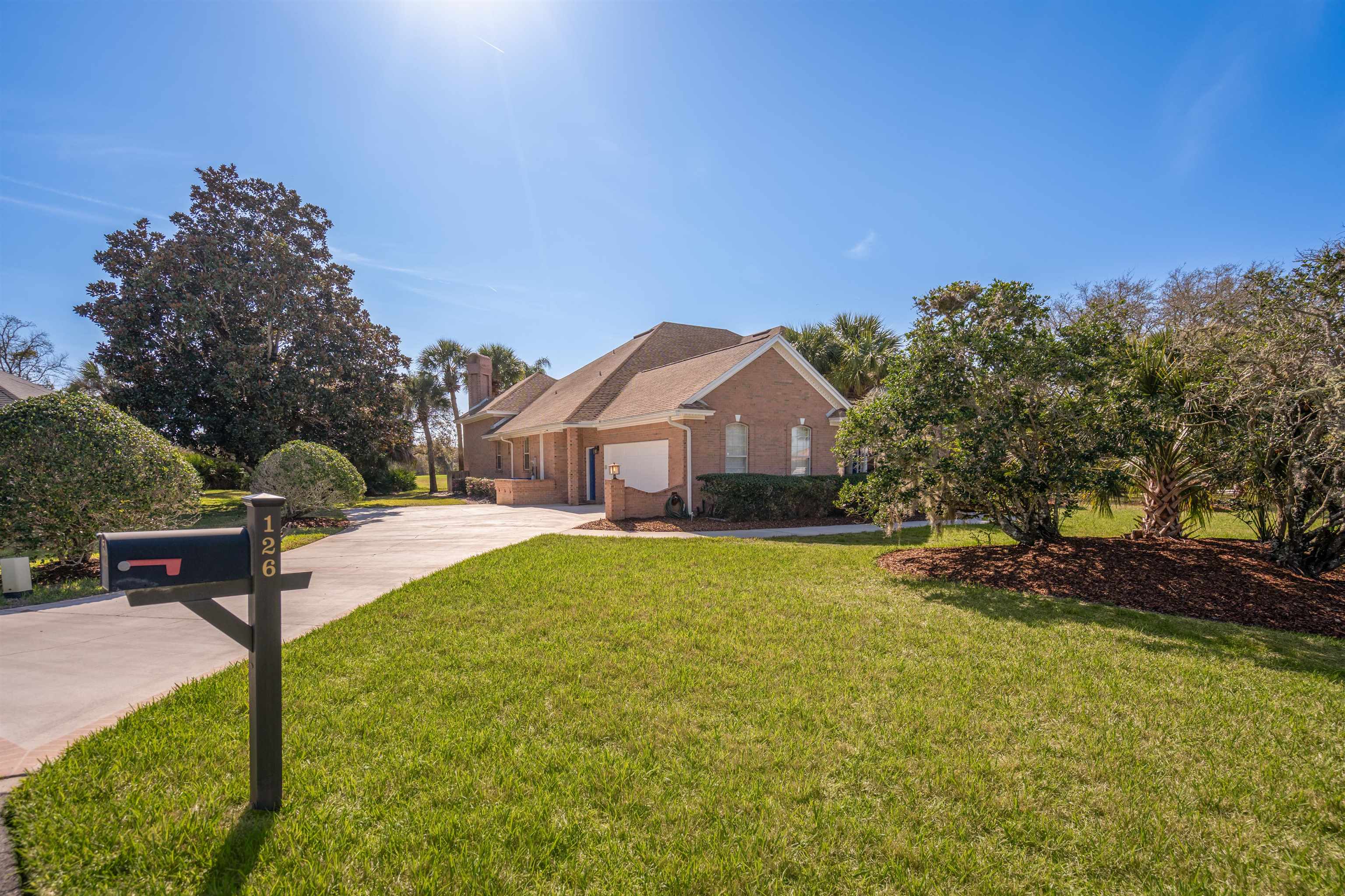 Image 33 of 98 For 126 Marshside Dr