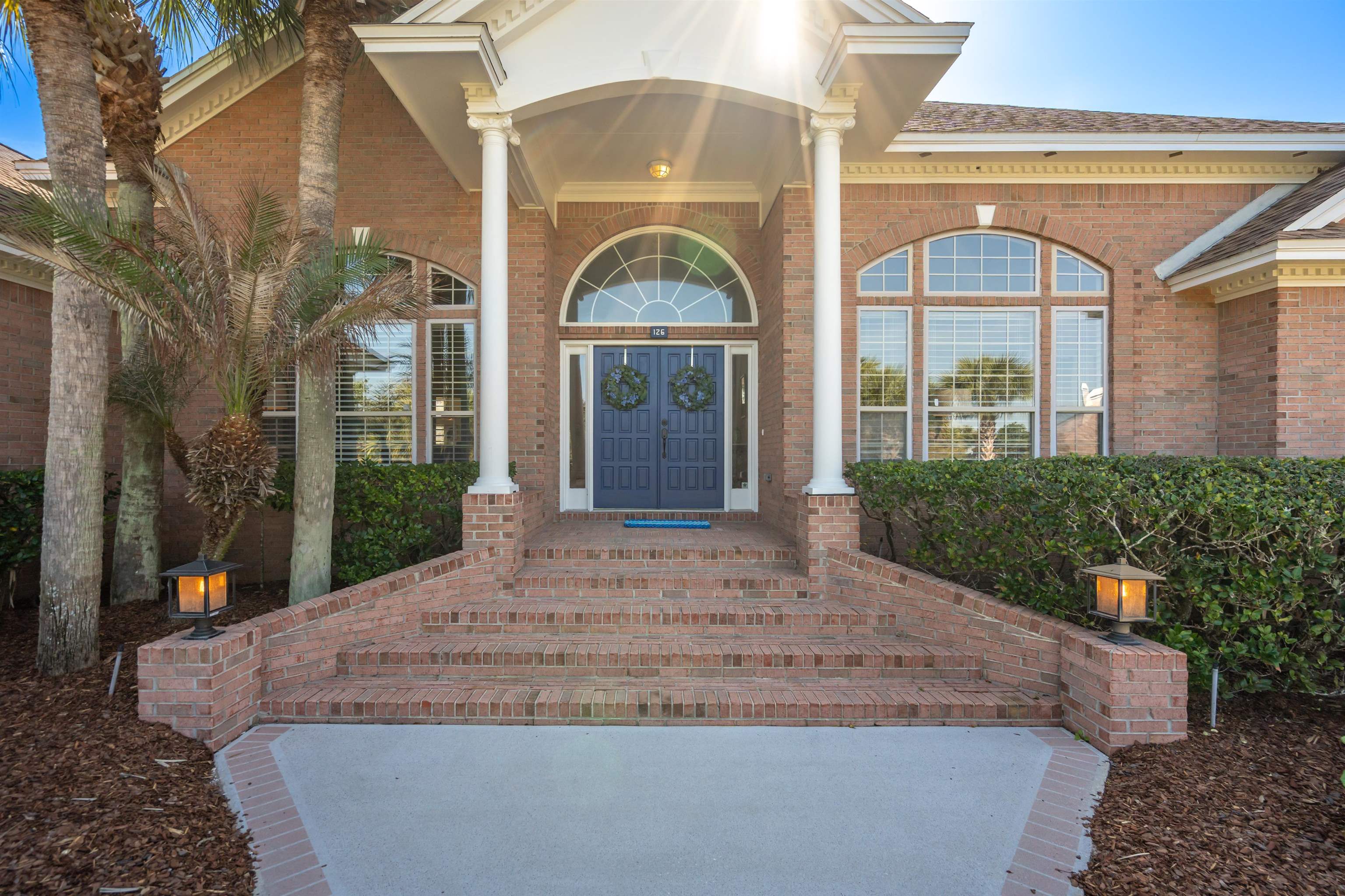 Image 42 of 98 For 126 Marshside Dr