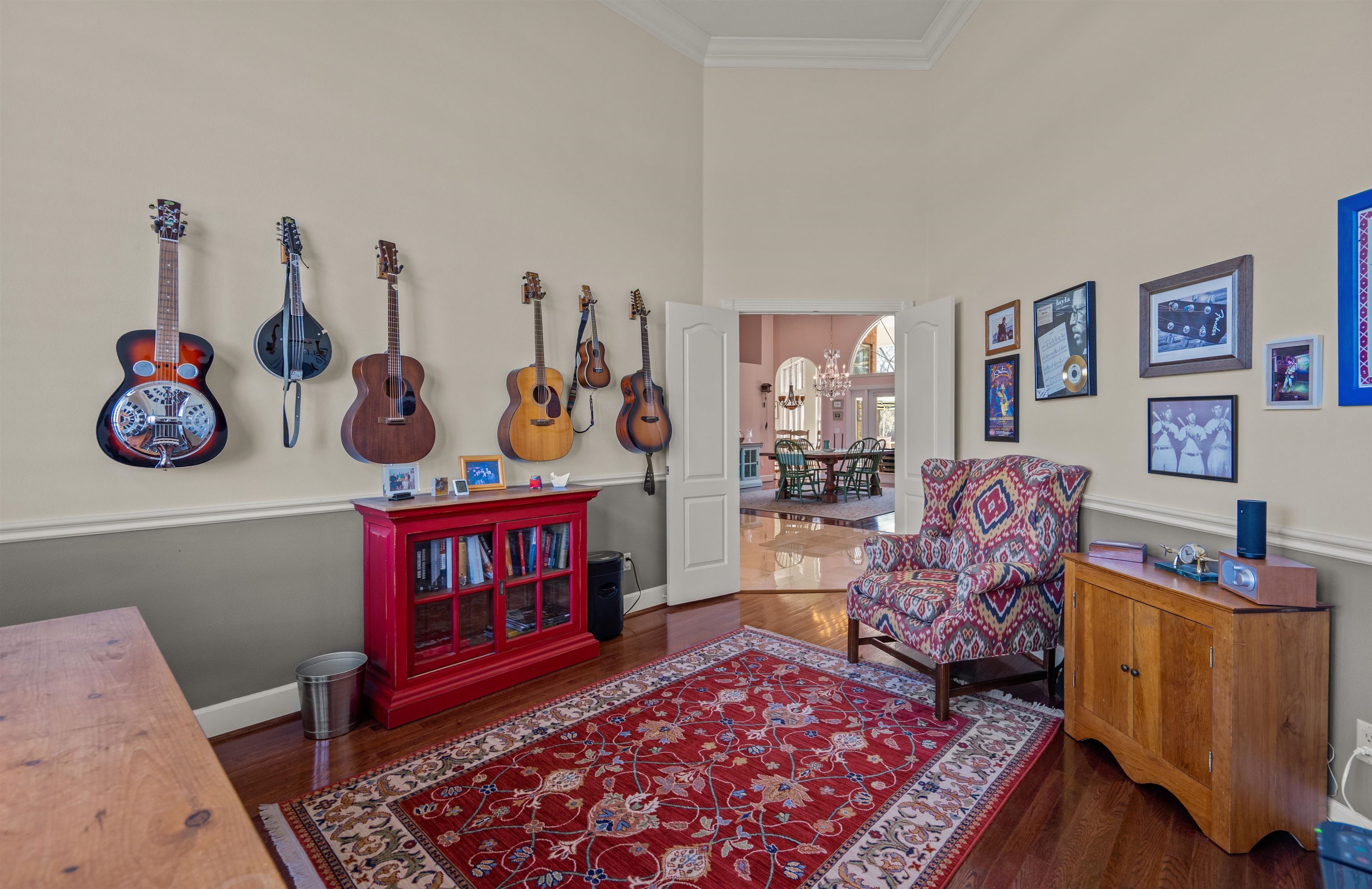 Image 49 of 98 For 126 Marshside Dr