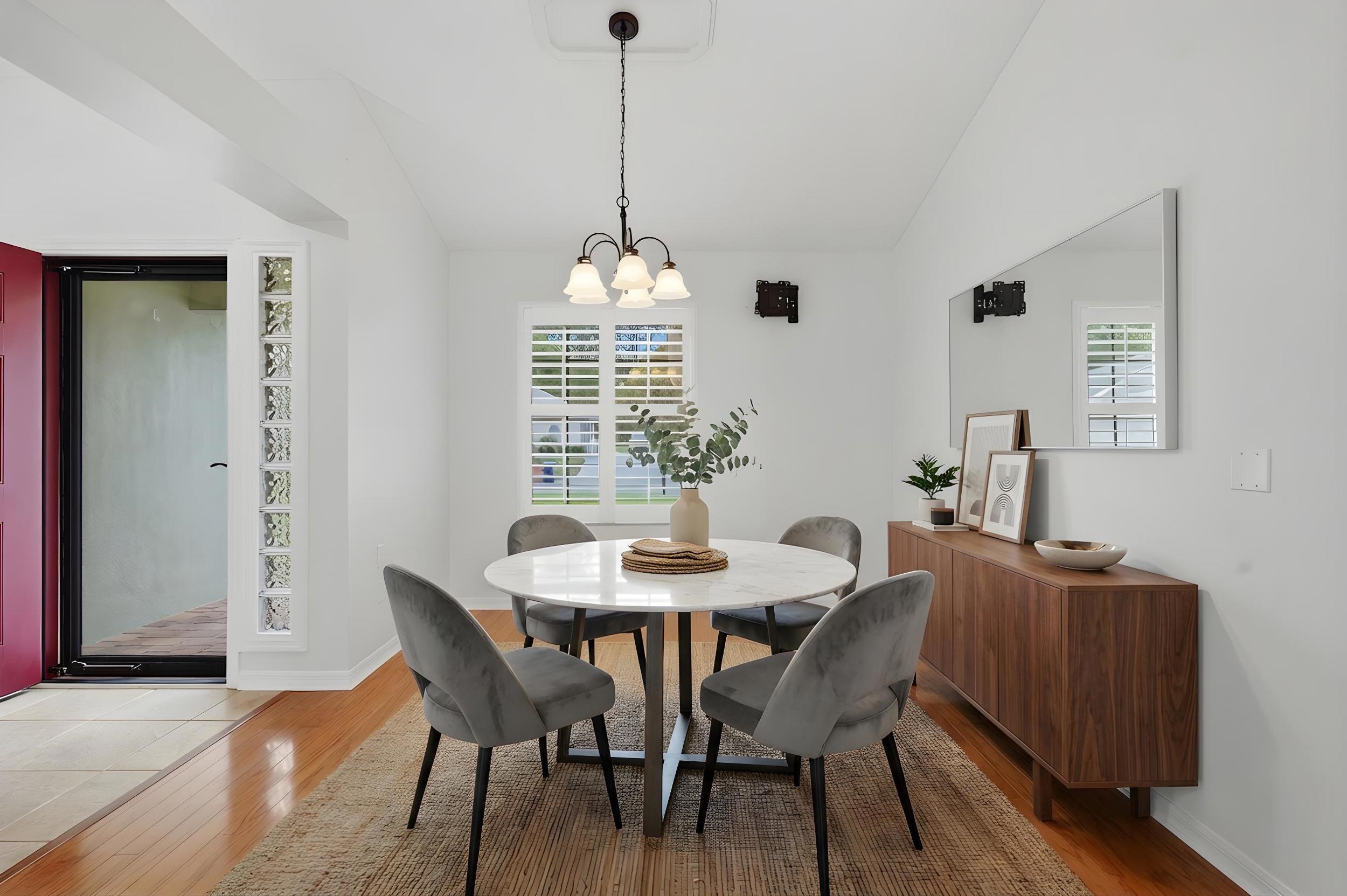 Image 8 of 22 For 4720 Innisbrook Ct N