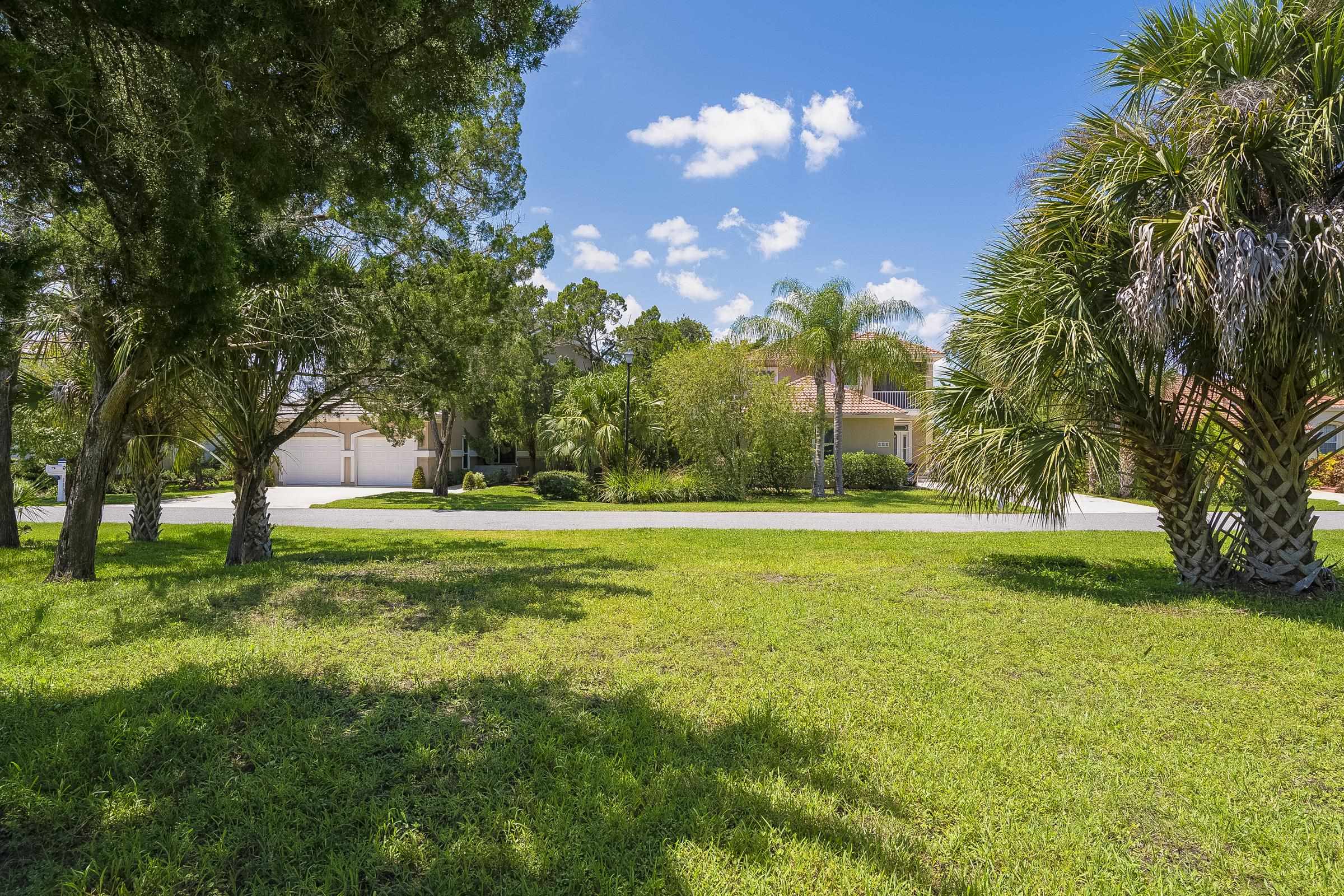 Image 29 of 53 For 113 Spoonbill Point Ct