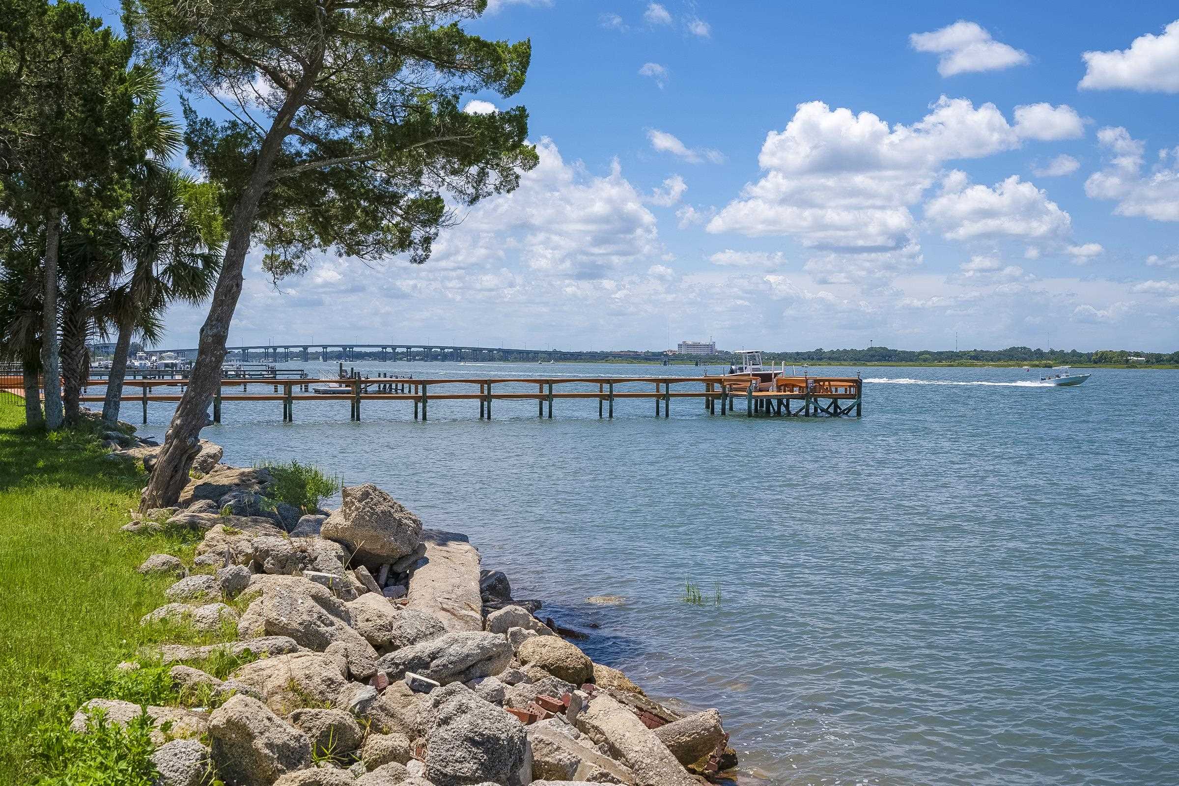 Image 43 of 53 For 113 Spoonbill Point Ct