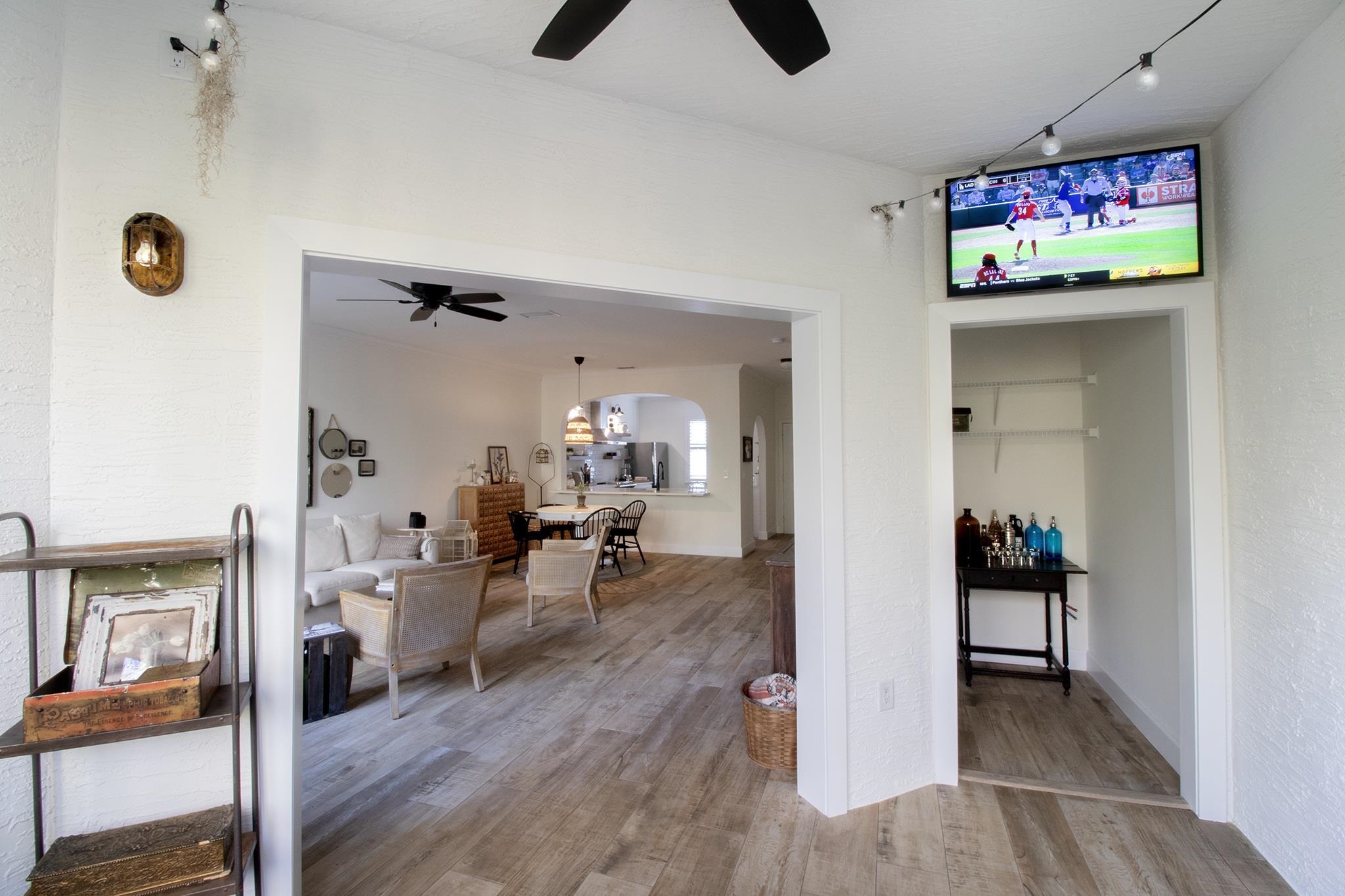 Image 23 of 41 For 4815 Serena Circle