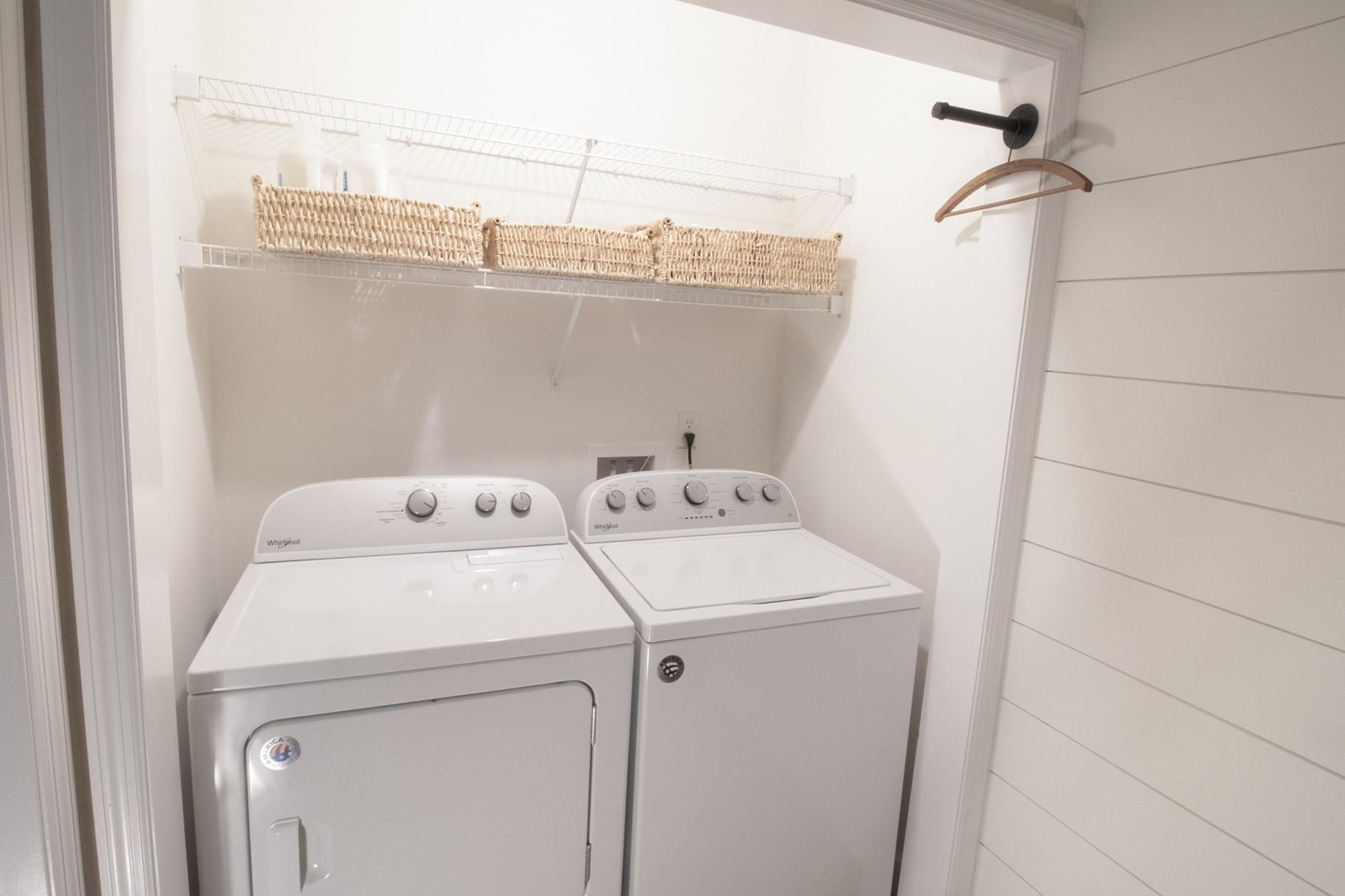 Image 24 of 41 For 4815 Serena Circle