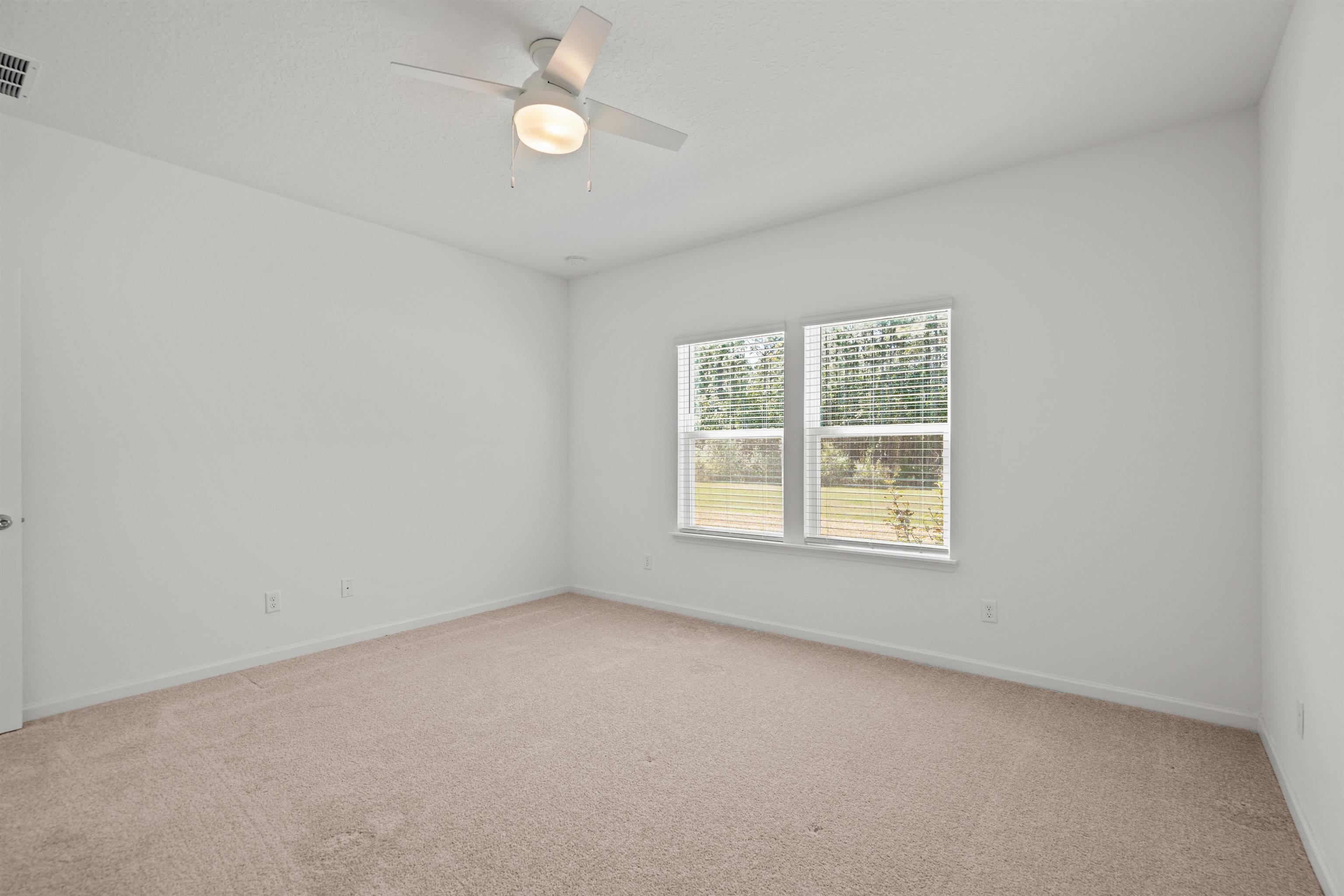 Image 13 of 40 For 65 Eustis Pt