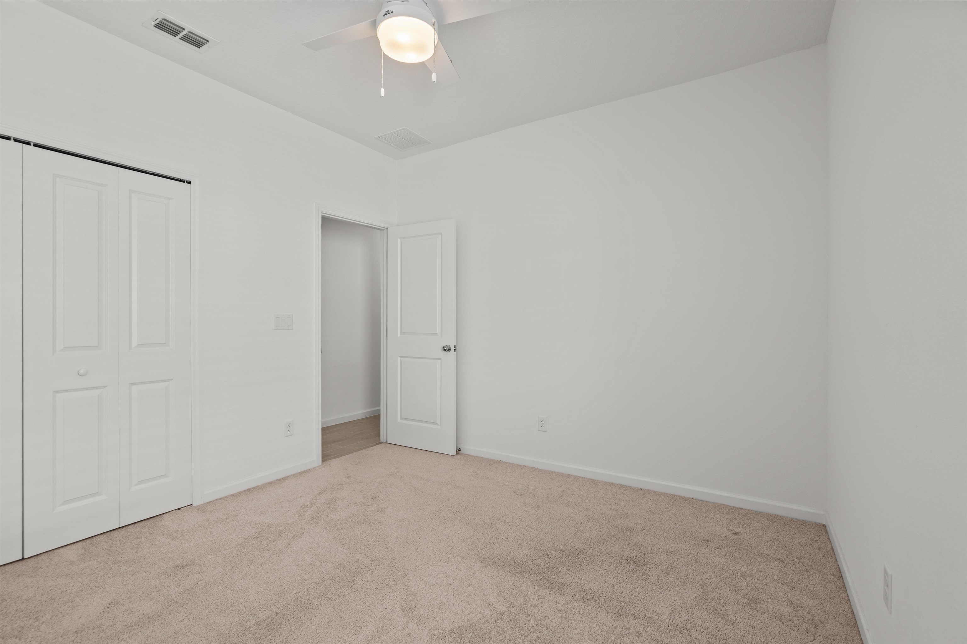 Image 23 of 40 For 65 Eustis Pt