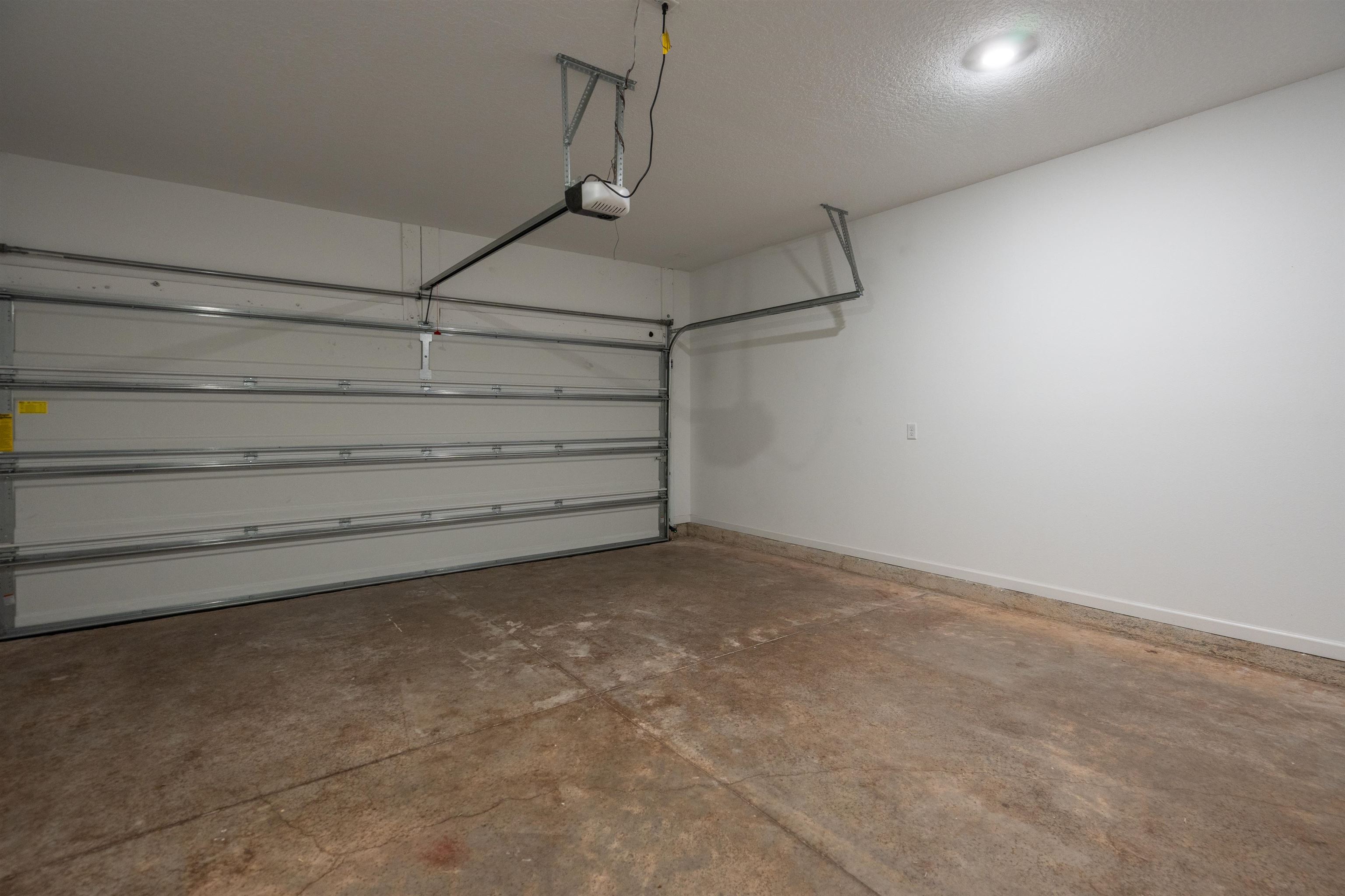 Image 25 of 40 For 65 Eustis Pt