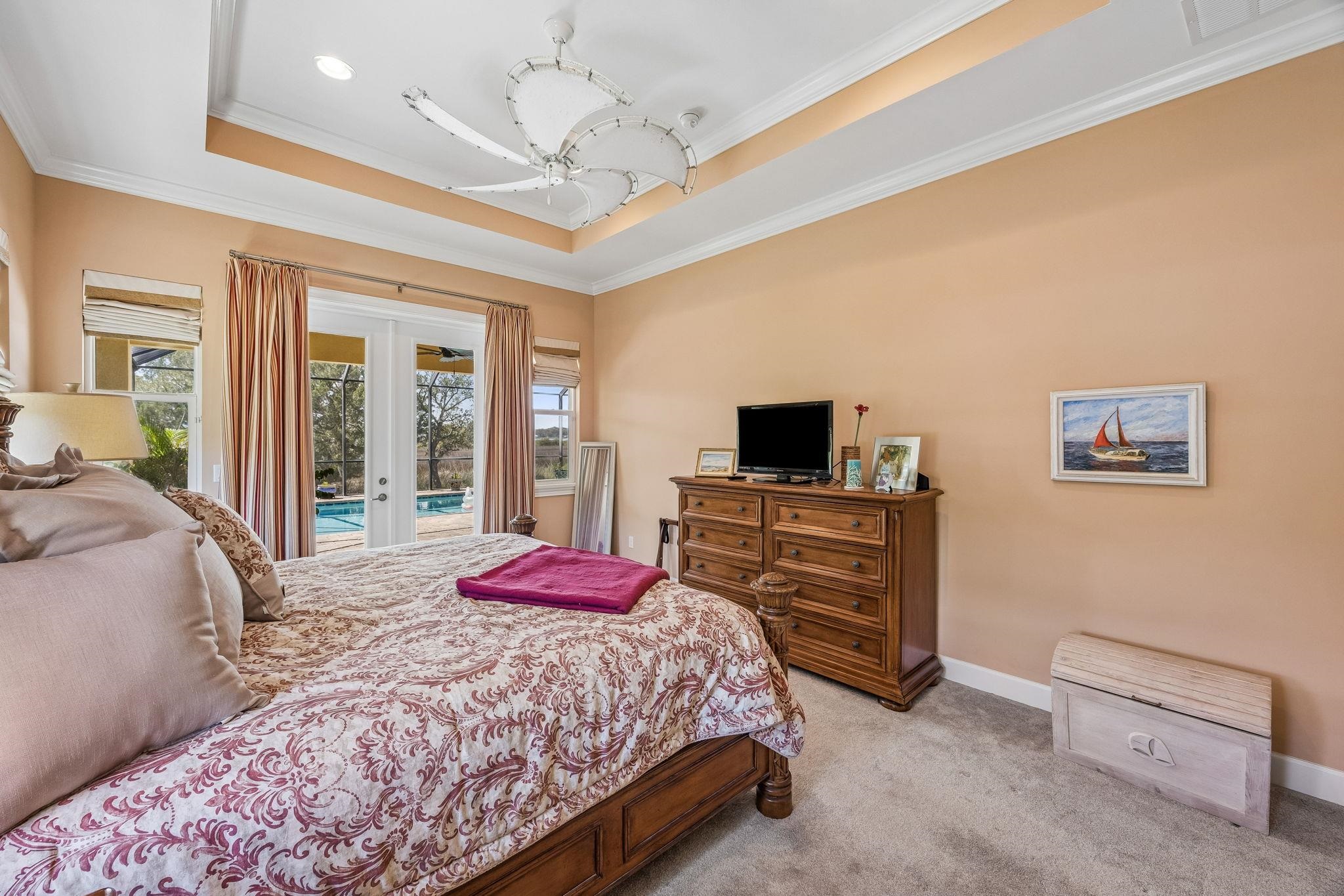 Image 47 of 90 For 409 Lookout Point Dr