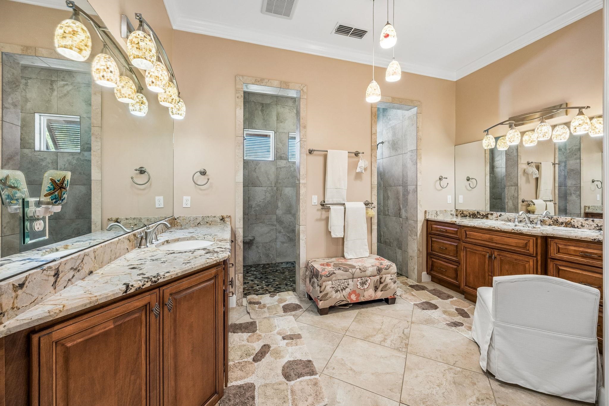 Image 52 of 90 For 409 Lookout Point Dr