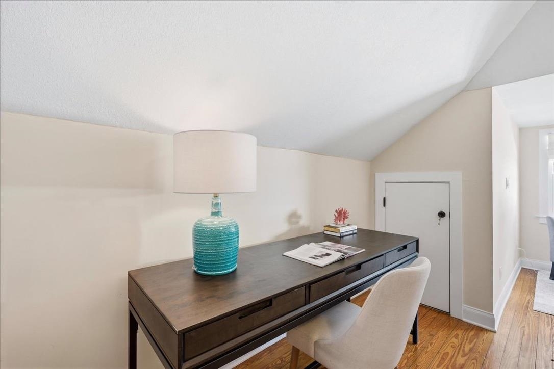 Image 27 of 50 For 47 Osceola St