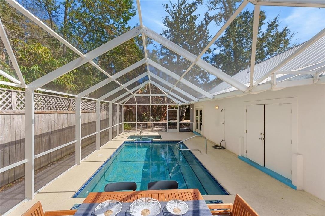 Image 31 of 50 For 47 Osceola St