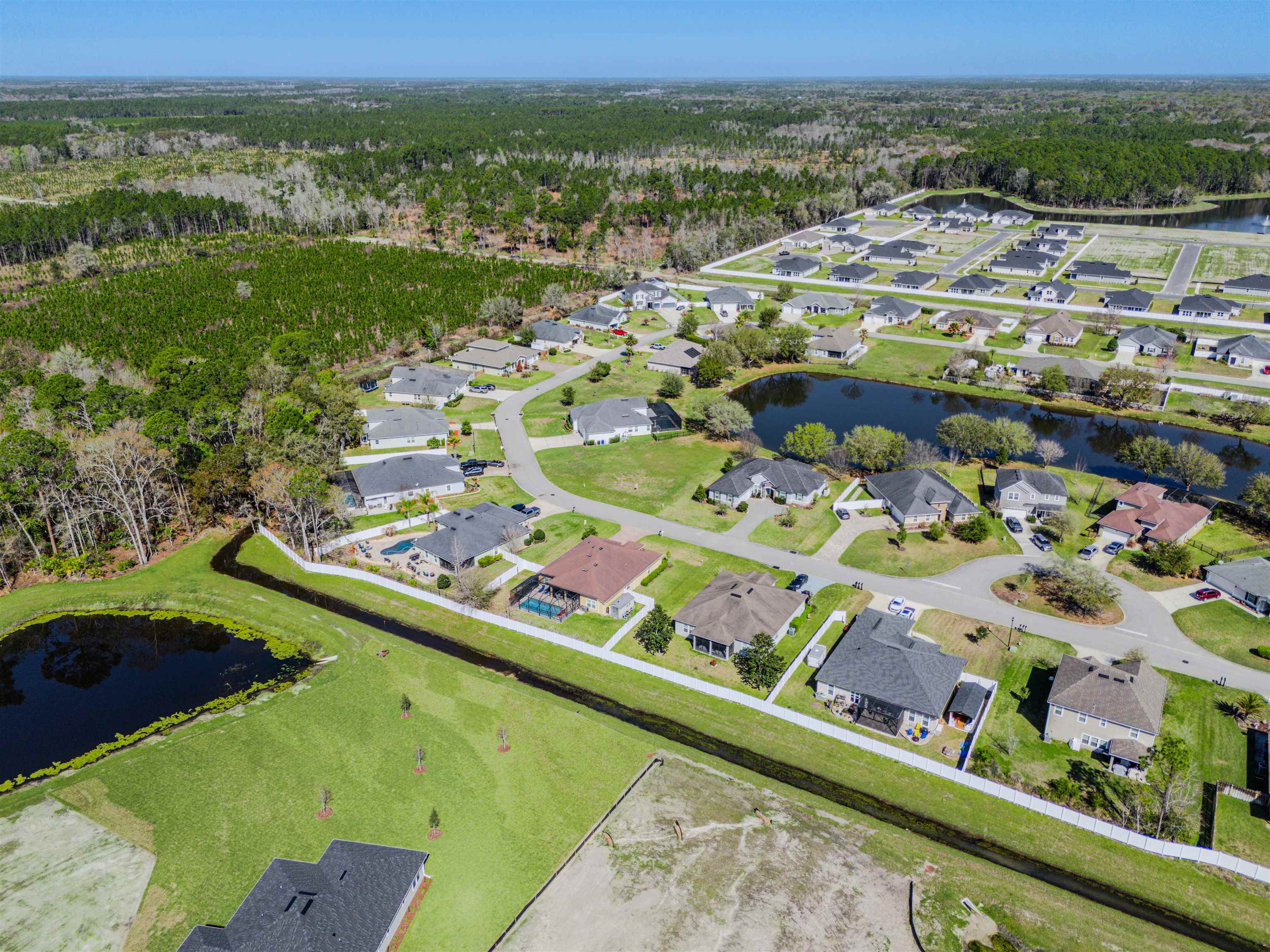 Image 23 of 30 For 289 Deerfield Glen Dr