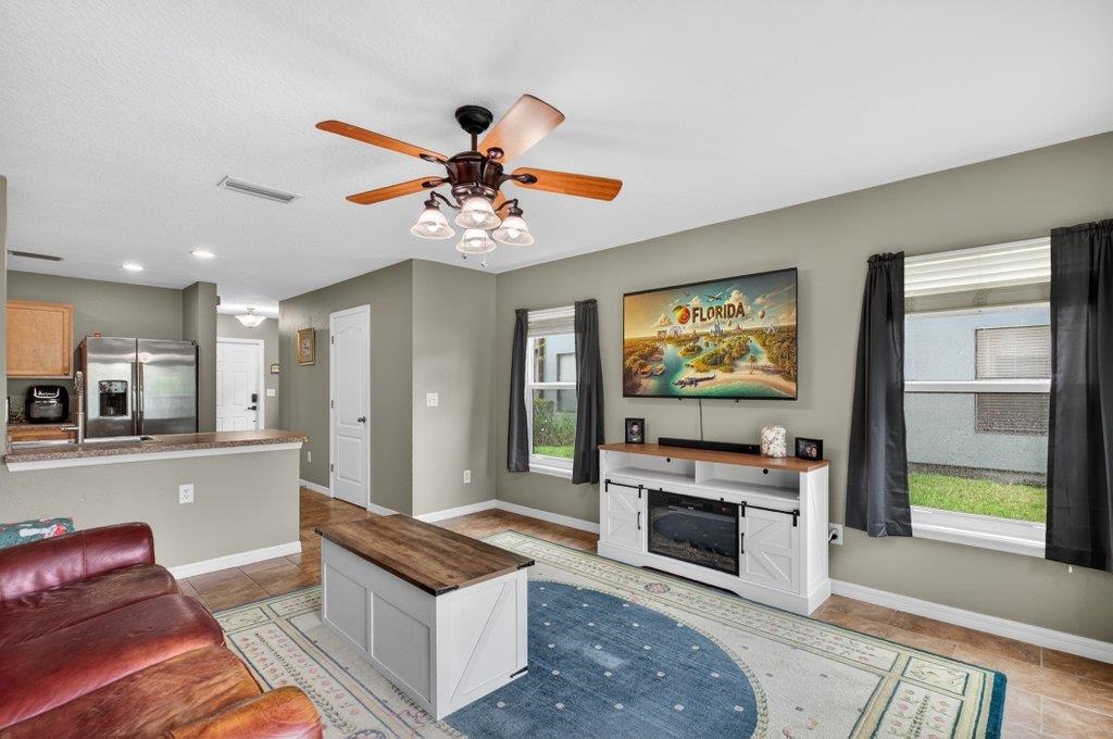 Image 21 of 46 For 300 Syrah Way