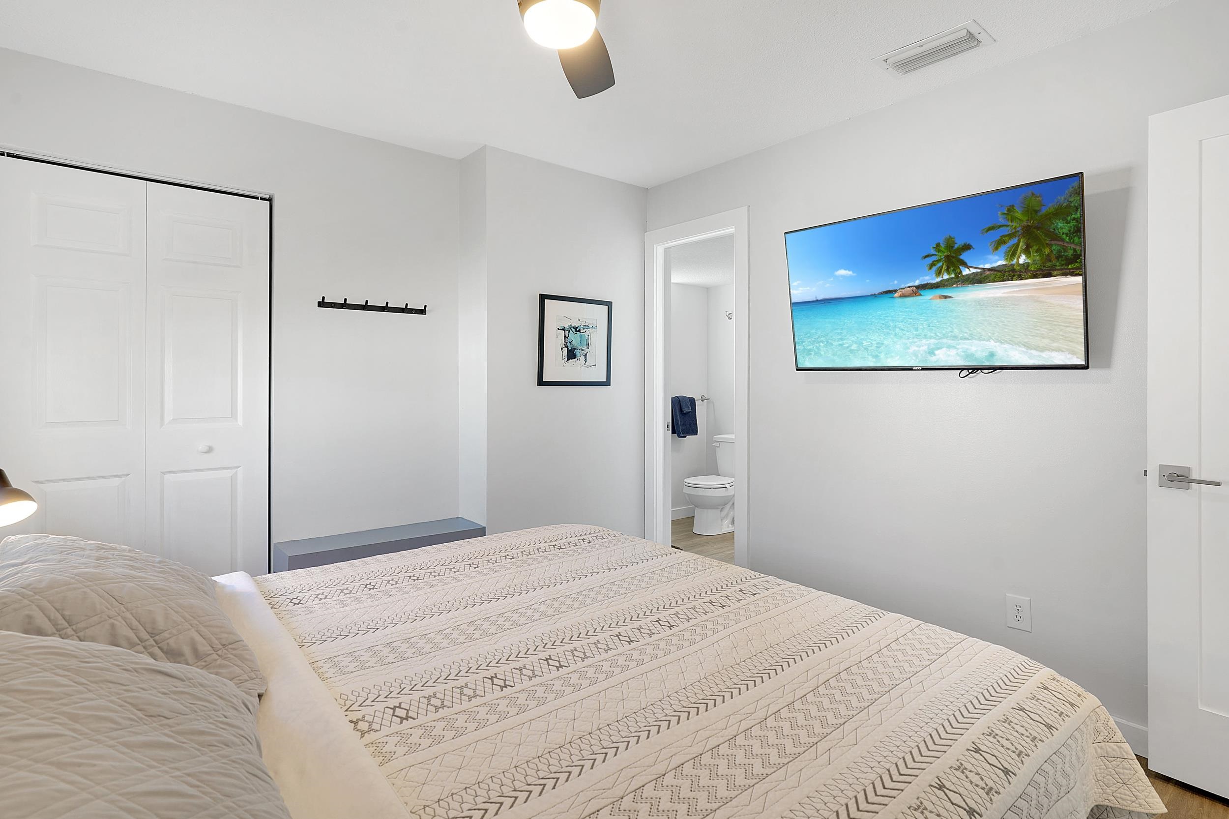 Image 15 of 33 For 9 Tarpon Dr  