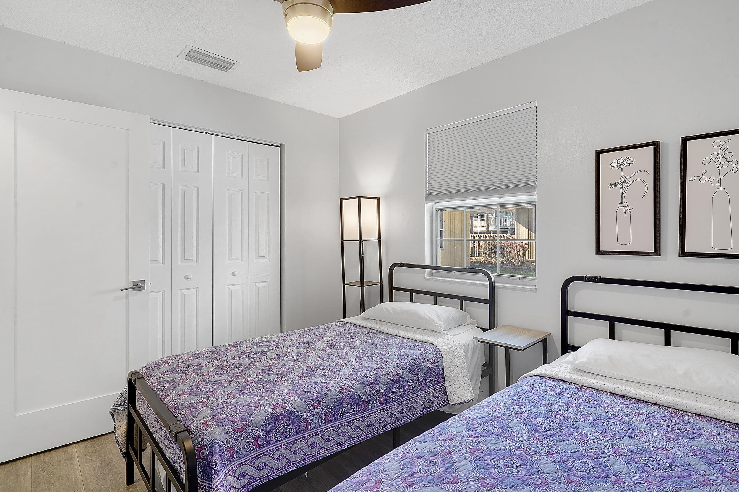 Image 19 of 33 For 9 Tarpon Dr  