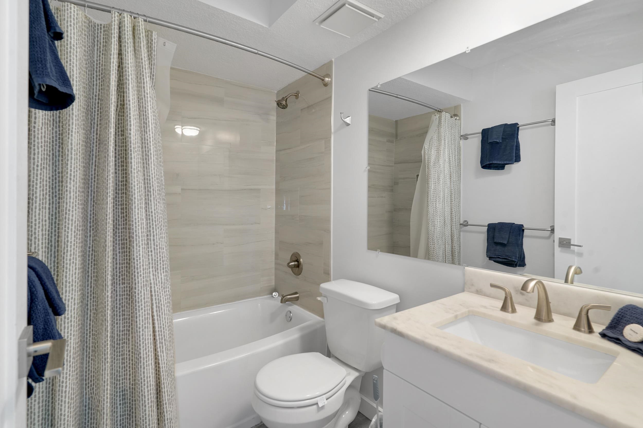 Image 21 of 33 For 9 Tarpon Dr  